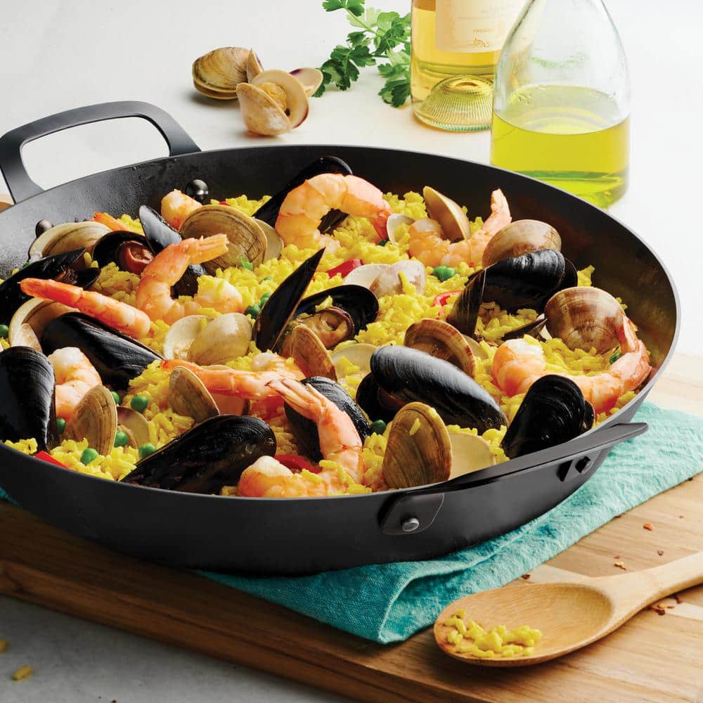 Tramontina 15 In. Carbon Steel Paella Pan