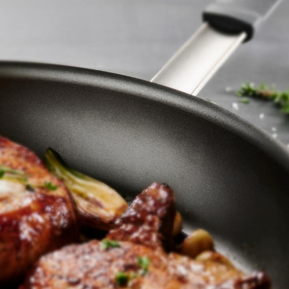 Tramontina Professional Fusion 10 In. Aluminum Frying Pan In Satin Silver