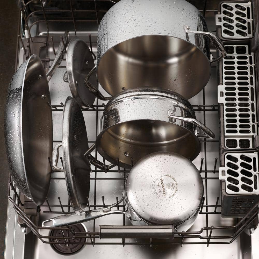Tramontina Signature 4 Qt. Tri-Ply Clad Stainless Steel Sauce Pan With Lid